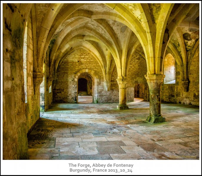 1065_Abbey_de_Fontenay2013_10-Edit.jpg